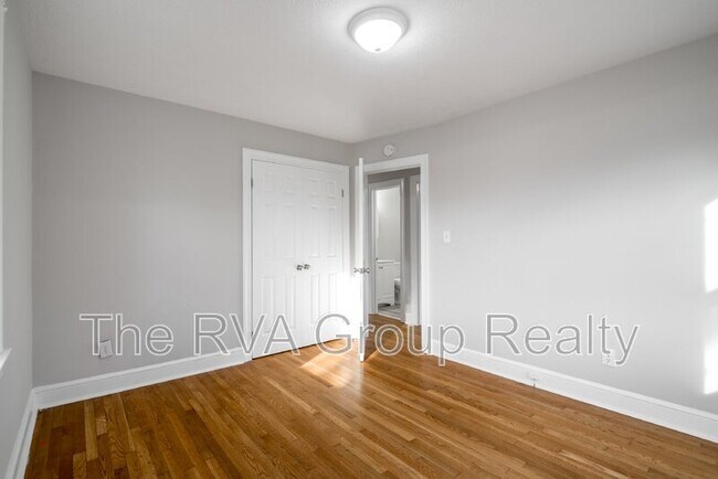 Building Photo - 2407 Bluefield St