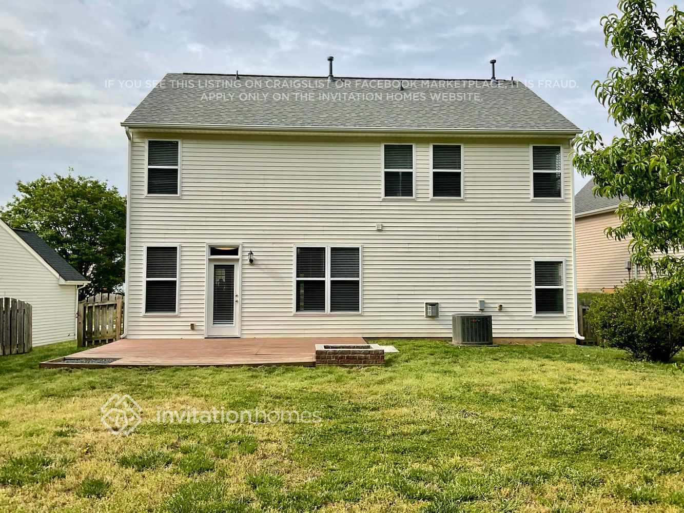 Building Photo - 1009 Tiger Eye Ave