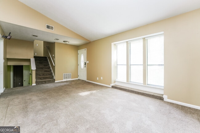 Building Photo - 2464 Landington Way NW