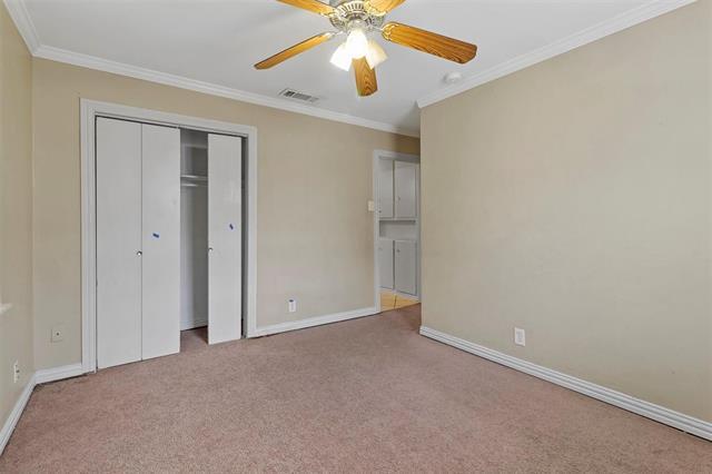 Building Photo - 807 Ash Ln