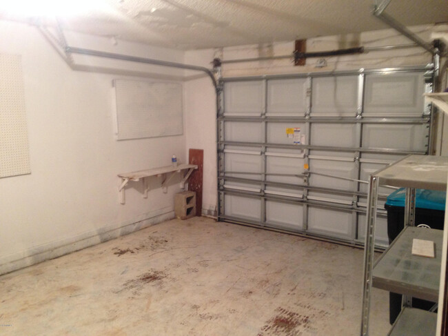 Building Photo - 153 Bayamo Ave NE