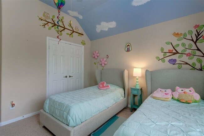 Building Photo - 3 Galleta Ct