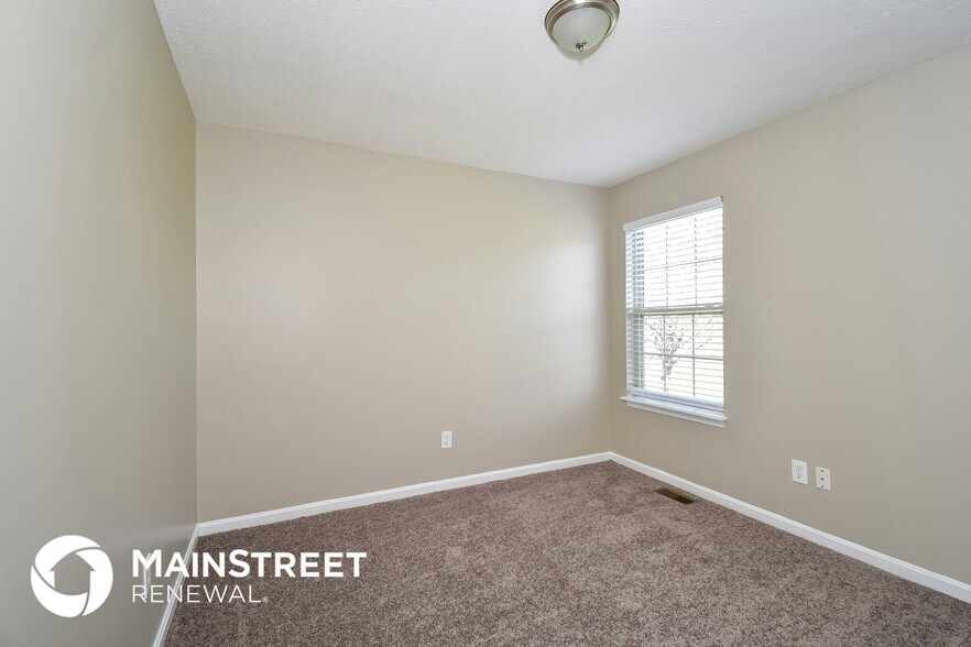 Building Photo - 176 Dogwood Run