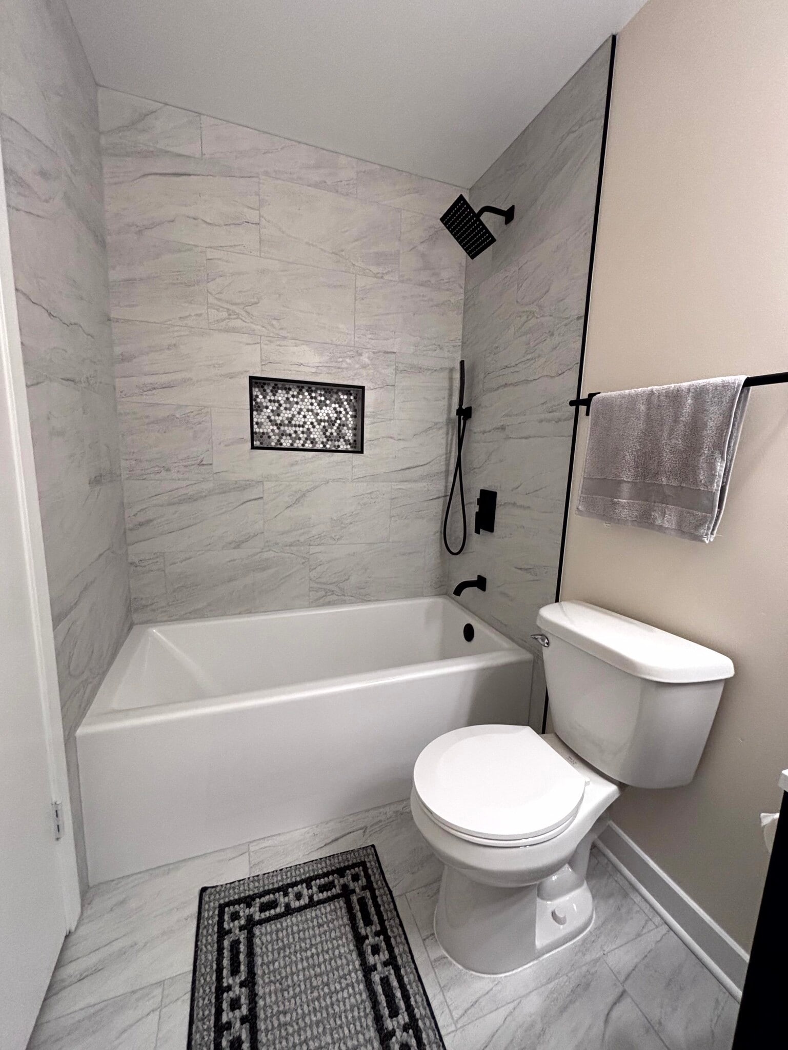 Building Photo - 4117 W Rivers Edge Cir