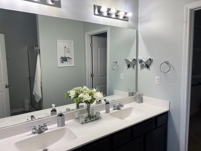 Building Photo - 173 Olde Towne Way