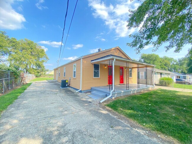 Building Photo - Finley St. 3217