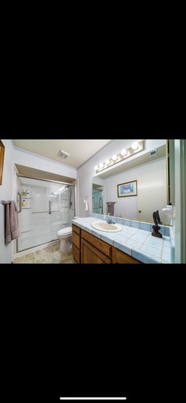 Building Photo - 3513 Somerset Ave