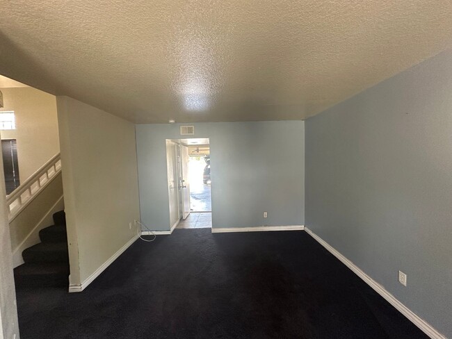 Building Photo - 7049 Arlington Pl