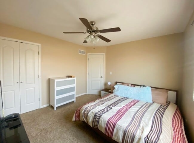 Building Photo - Italian Estates Property Management