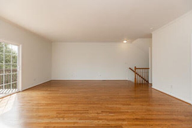 Building Photo - Spacious, Large, Luxury 3 Bedroom Townhouse in Hockessin, Delaware