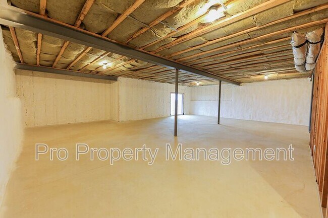 Building Photo - 35 Lookout Rdg