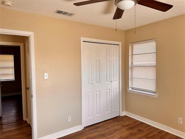 Building Photo - 2603 Foxcroft Cir