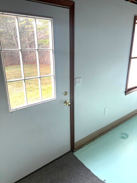 Building Photo - 268 College Hwy