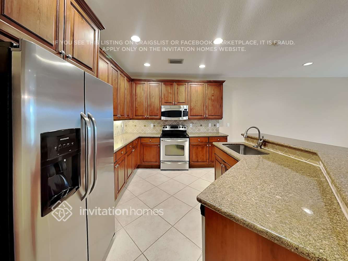 Building Photo - 8267 Emerald Winds Cir