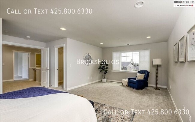 Building Photo - 1052 Banyan St