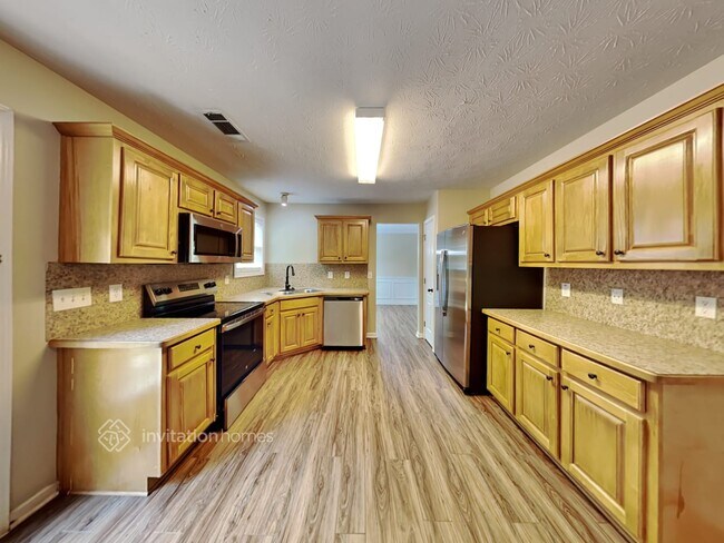 Building Photo - 125 Dianne Trail