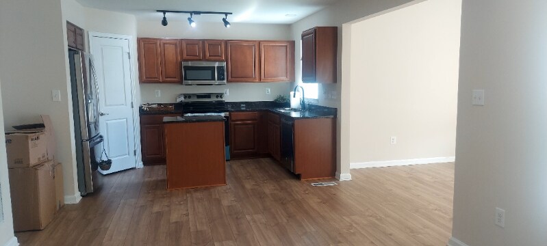 Building Photo - 2510 Yorkway