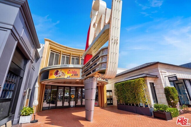 Building Photo - 16123 Sunset Blvd