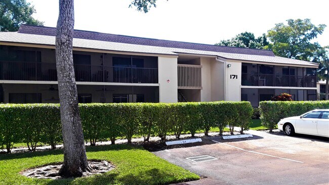 Primary Photo - 171 Deer Creek Blvd