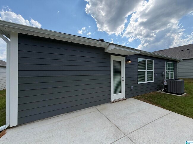 Building Photo - 12742 Collier Curv
