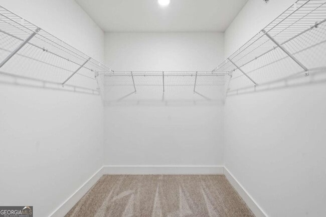 Building Photo - 187 Redbud Rd