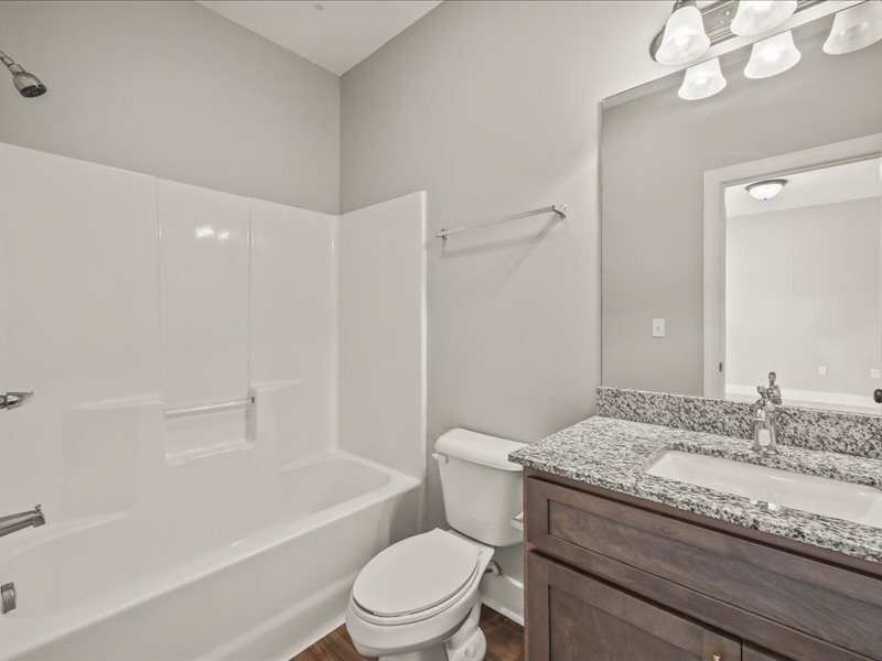 Building Photo - 417 grady way
