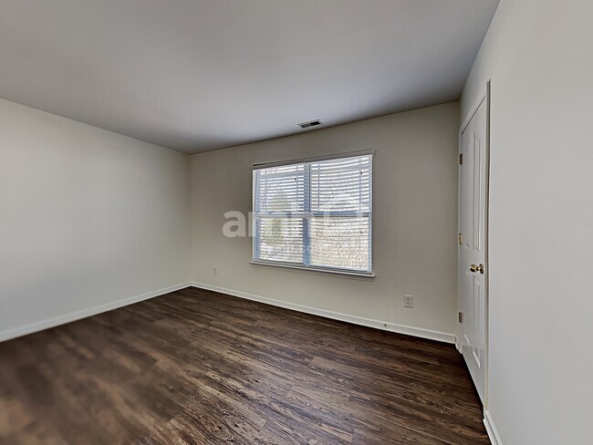 Building Photo - 5536 Stowe Derby Dr