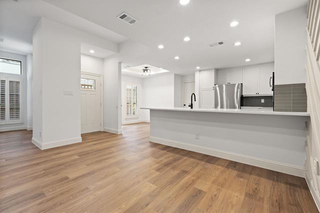 Building Photo - 5020 Thunder Rd