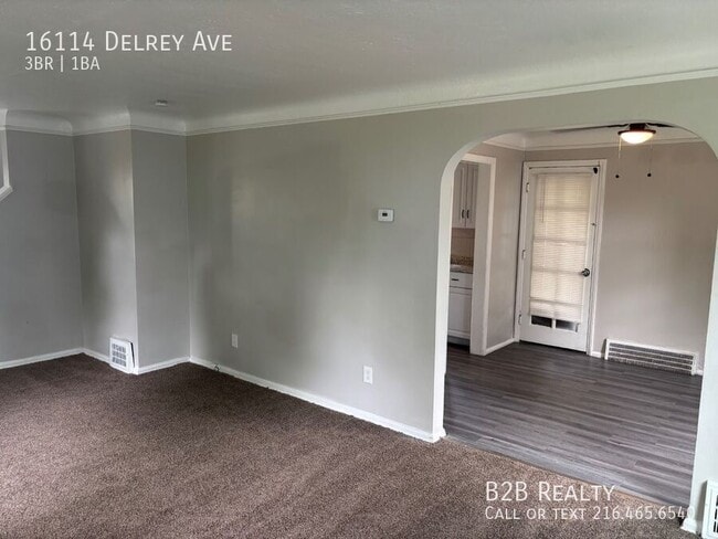 Building Photo - 16114 Delrey Ave