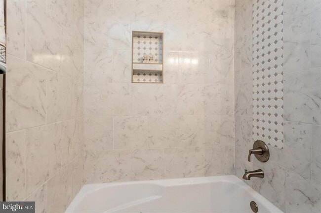 Building Photo - 1138 Armistead St