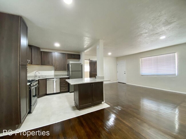 Building Photo - 2 br, 2 bath House - 2731 Santa Cruz Ave SE