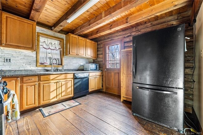 Building Photo - 30 Hungerford Rd