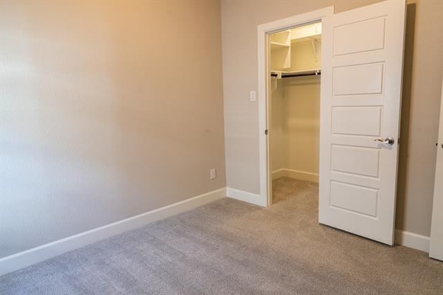 Building Photo - 2441 Lazy Dog Ln