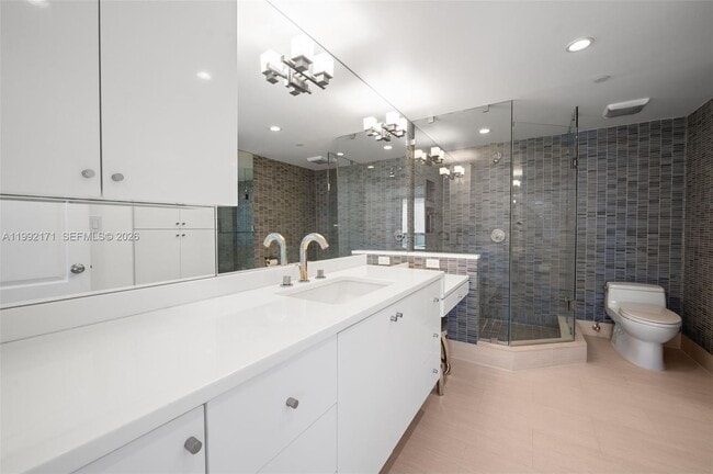 Building Photo - 1900 Sunset Harbour Dr