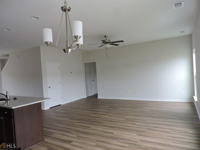 Building Photo - 259 Daniel Trent Way