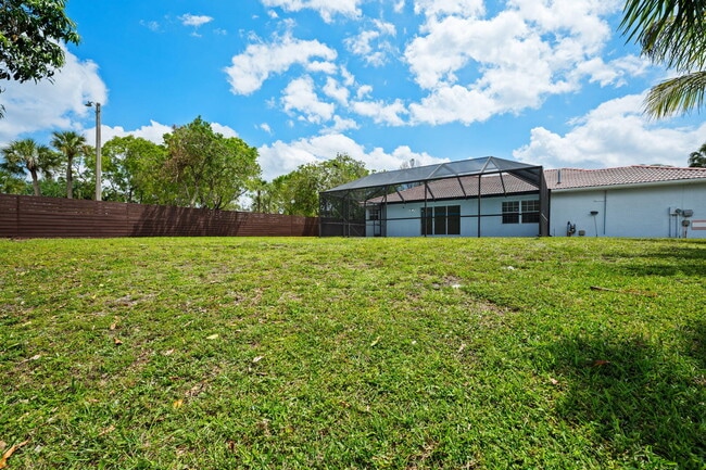 Building Photo - 13400 NW 5th Ct