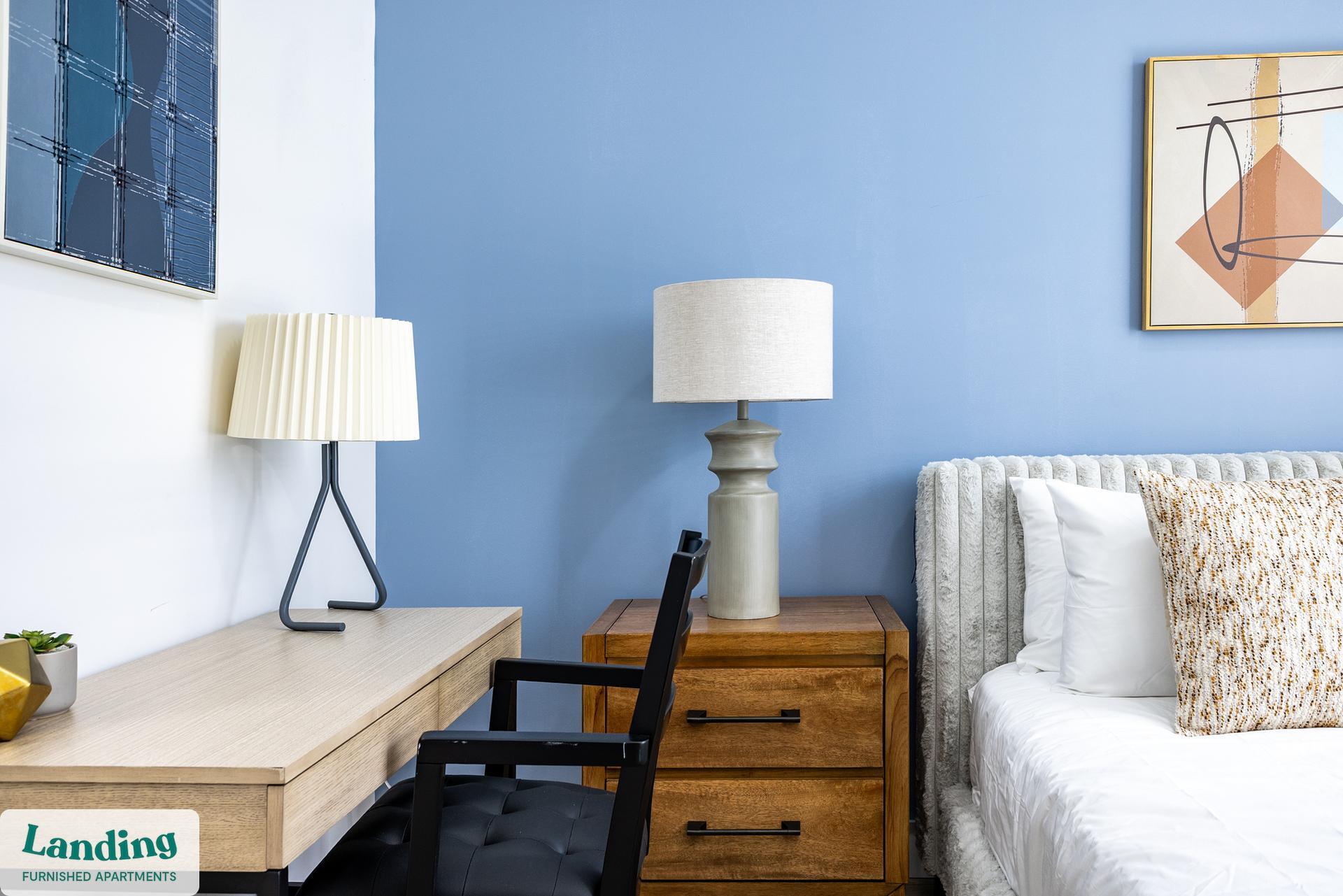 Building Photo - 1155 NE 126th St