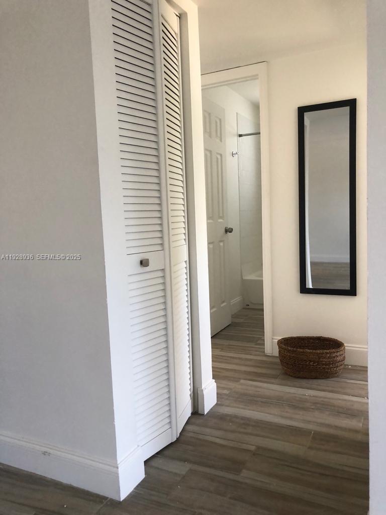 Building Photo - 665 NE 83rd Ter