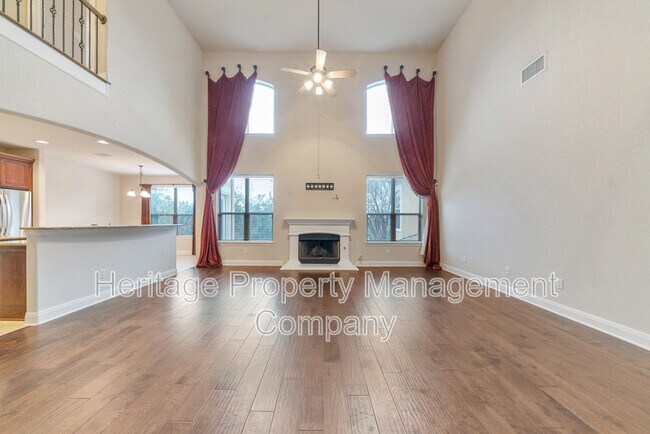 Building Photo - 7110 Hovingham