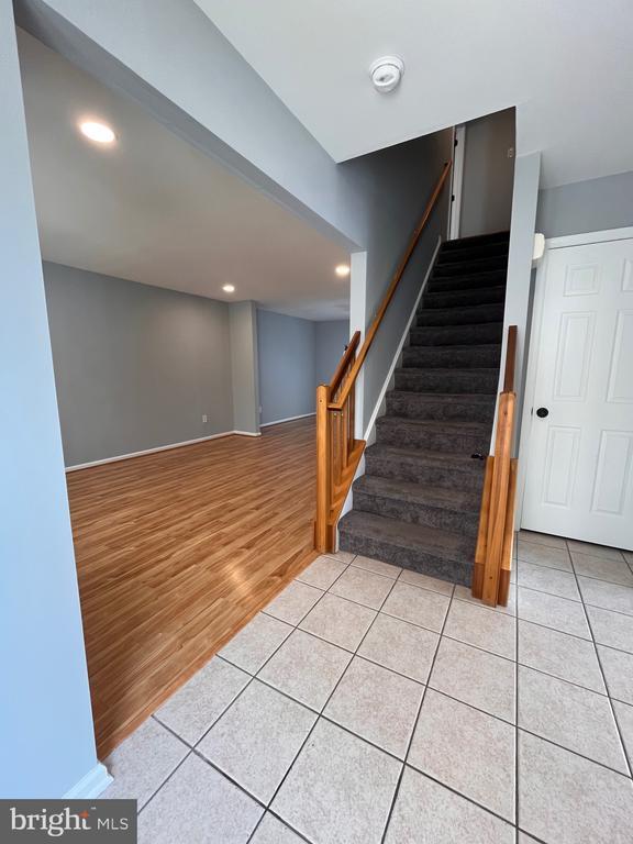 Building Photo - 5803 Coventry Way