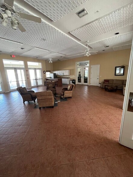 Building Photo - 8389 Wingate Dr