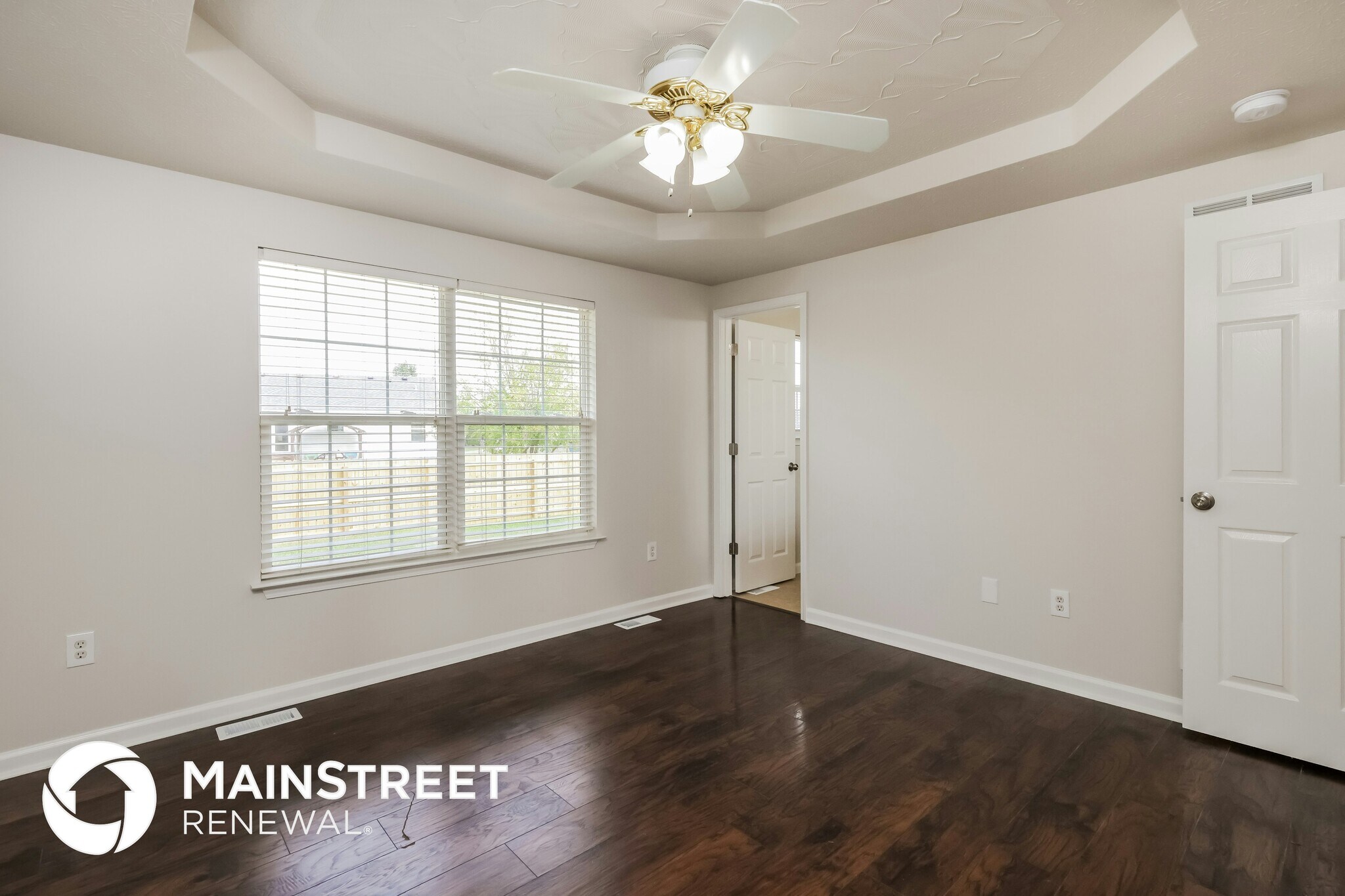 Building Photo - 161 Drake Dr