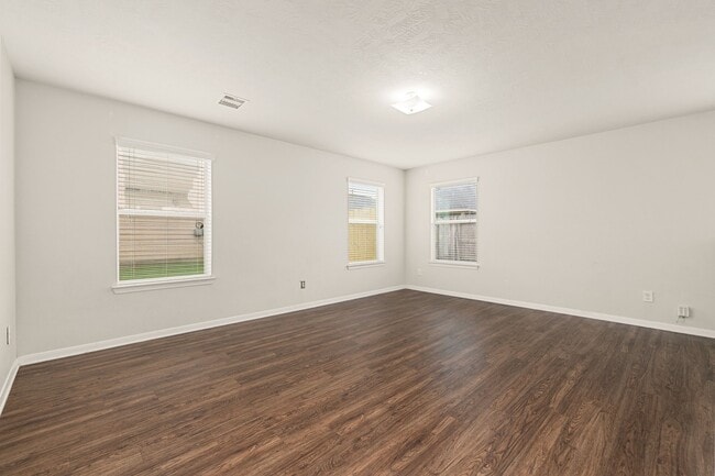 Building Photo - 21415 Partha Way