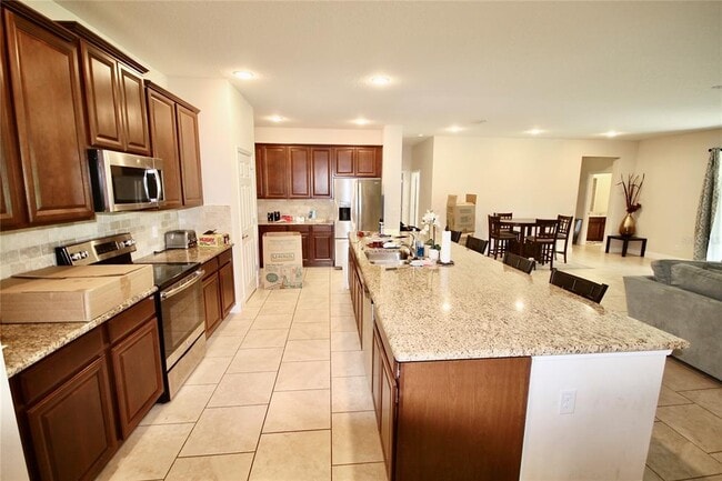 Building Photo - 1073 Cavan Dr