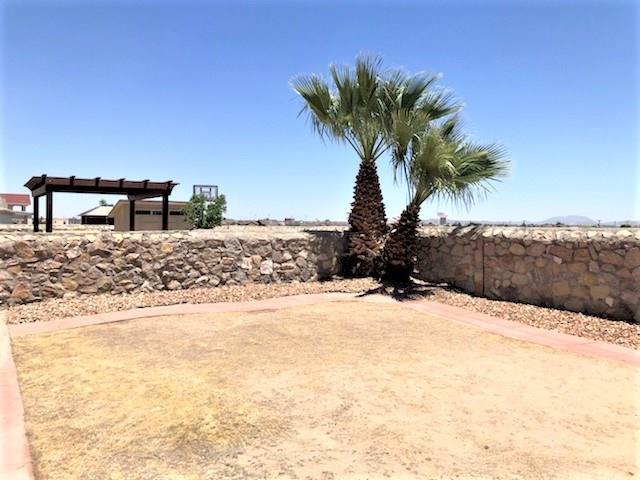 Building Photo - 3052 Tierra Humeda Dr