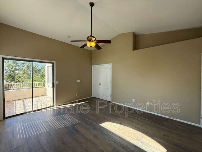 Building Photo - 11171 W Edgemont Ave