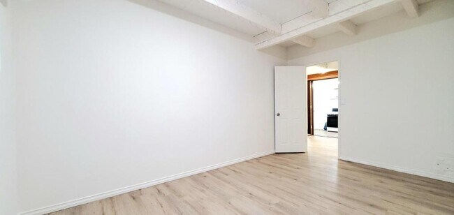 Building Photo - 2311 El Paseo