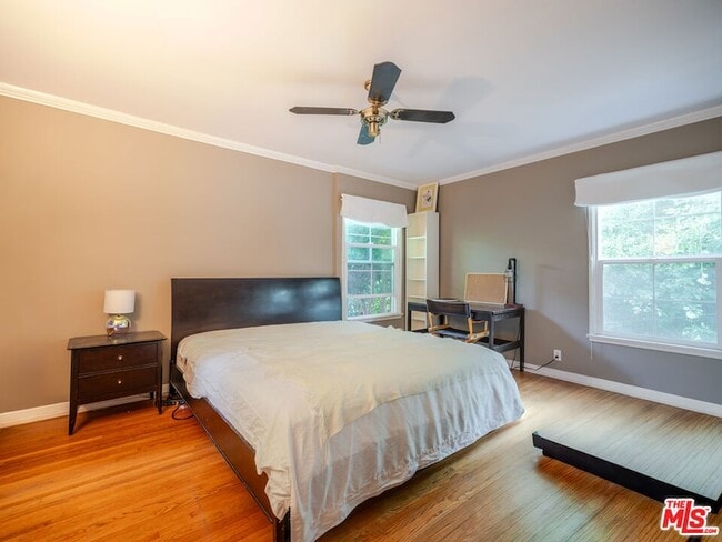 Building Photo - 1321 Hayworth Ave