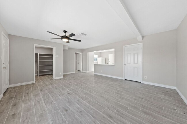 Building Photo - Rare 4-Bedroom Single-Story Home in Henderson