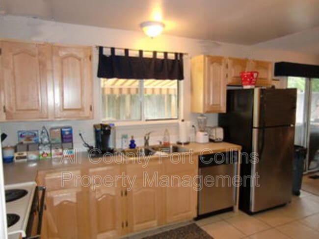 Building Photo - 2203 Coyote Pl